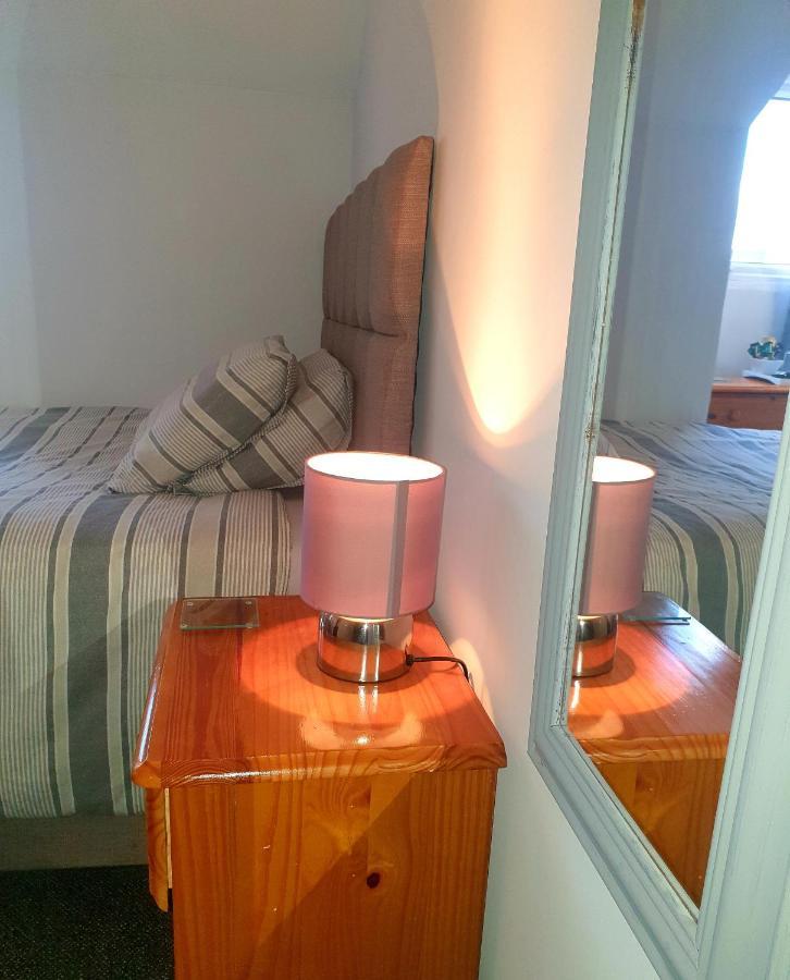 Barclay Guest House Пейнтон Экстерьер фото