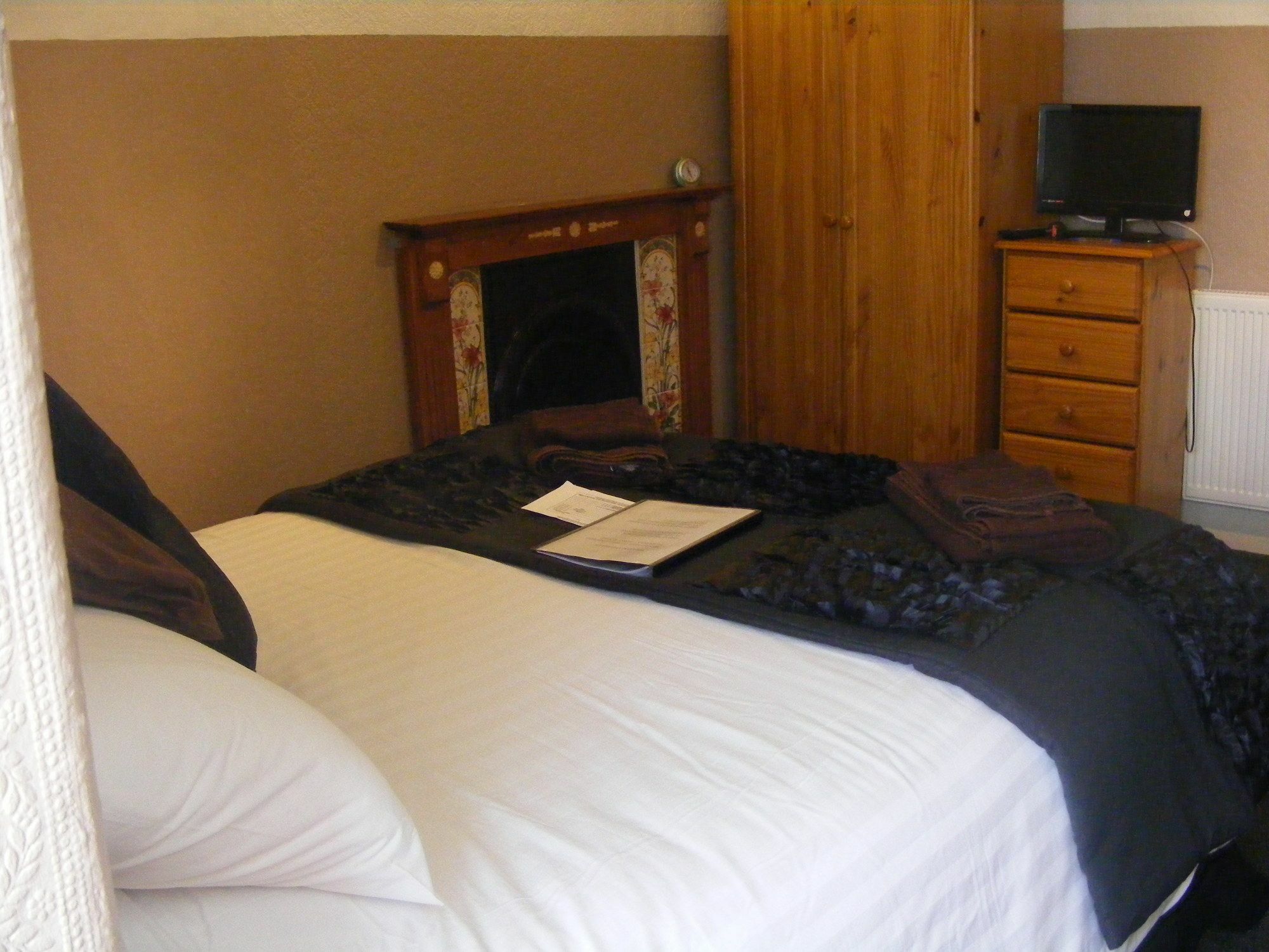 Barclay Guest House Пейнтон Экстерьер фото