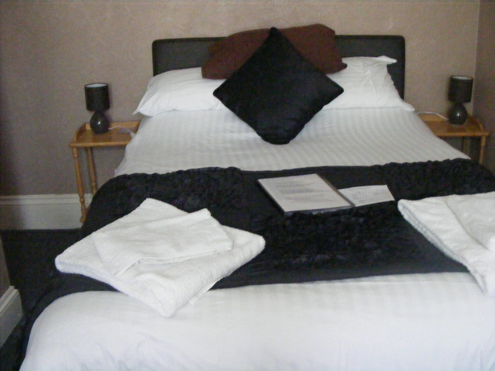 Barclay Guest House Пейнтон Экстерьер фото