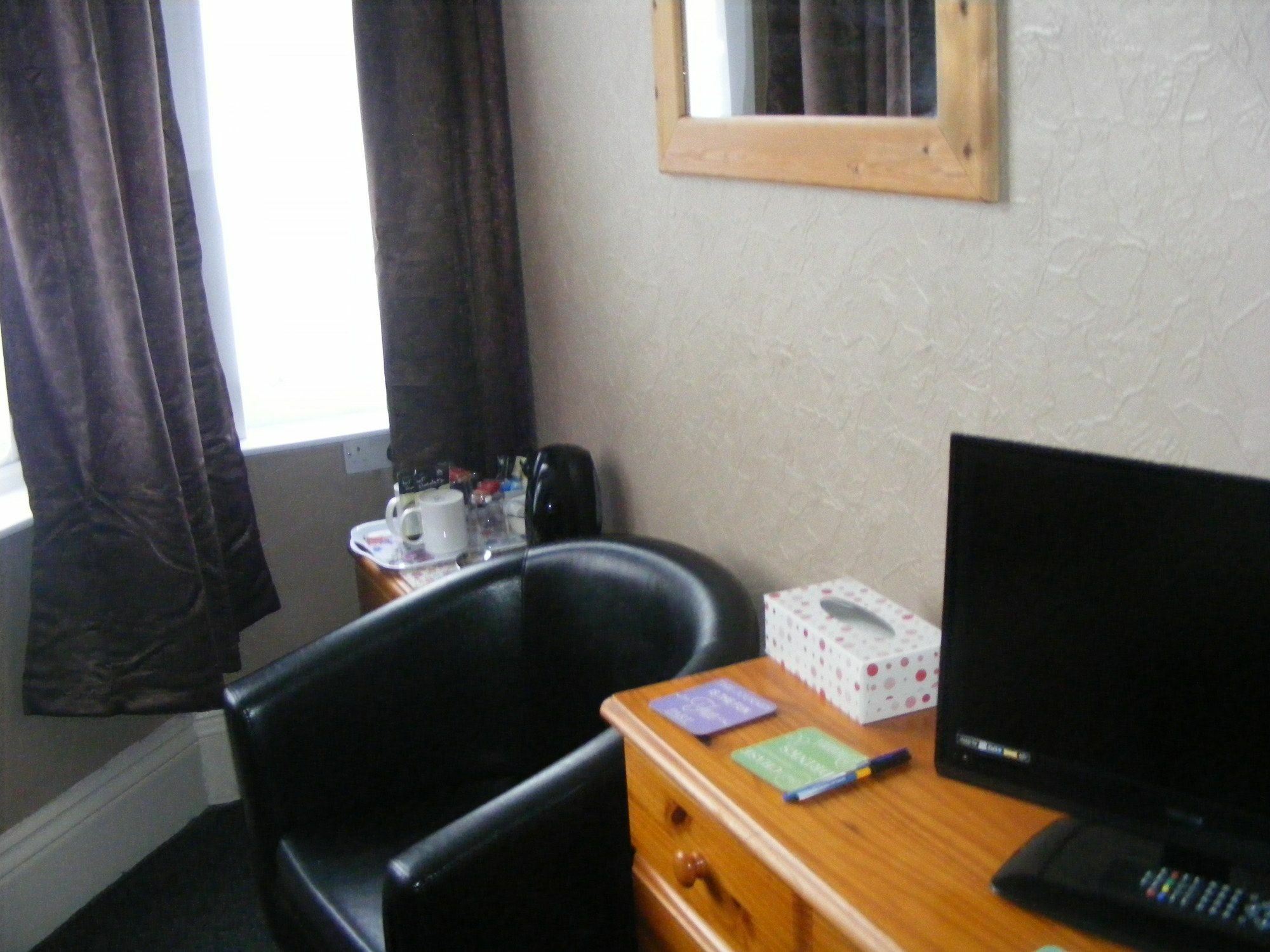 Barclay Guest House Пейнтон Экстерьер фото